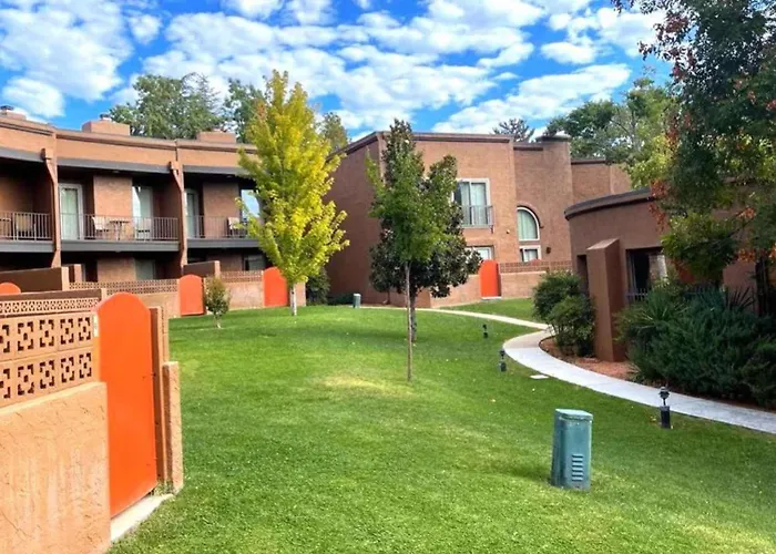 Of - 1 Bedroom Loft W Balcony *
